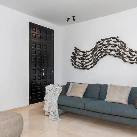 Villa Huswell - Relax In Luxury At Stunning Seaside *